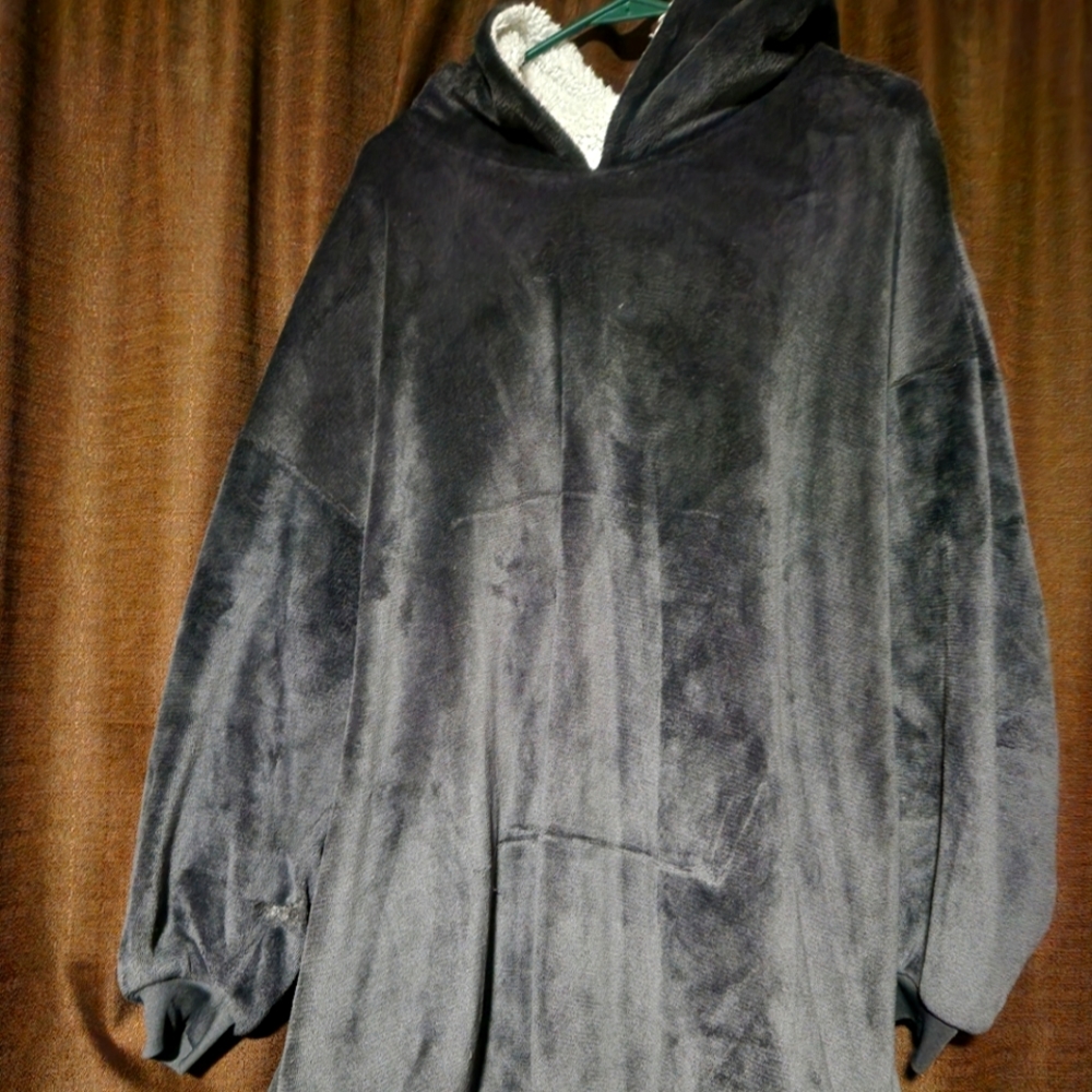 Wearable blanket